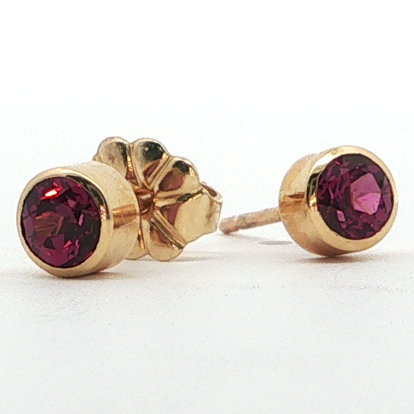 14KYG Bezel Set Rhodolite Garnet Stud Earrings Innsbruck Jewelers St. Anthony, MN