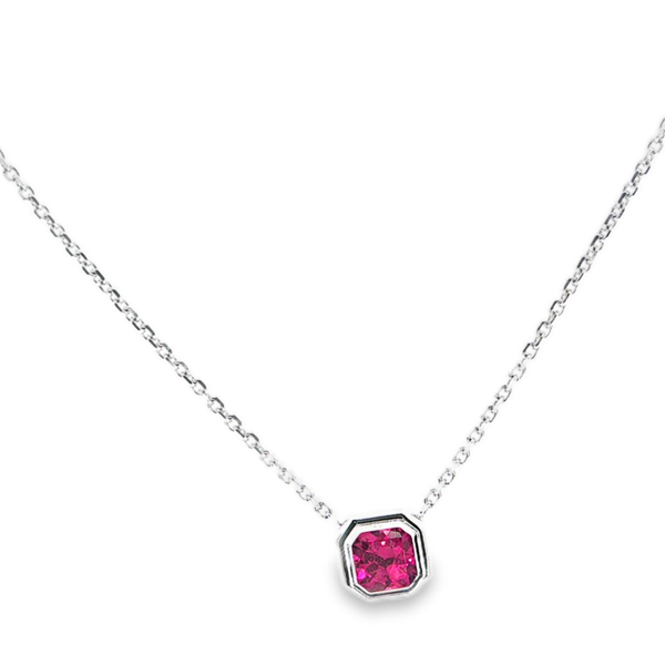 14KW Bezel set 4.6mm Rubelite with 18-20