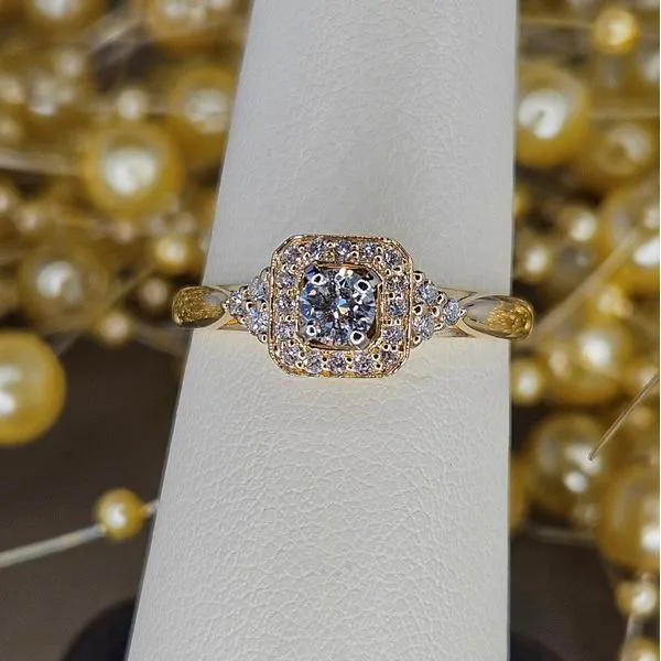 Diamond Engagement Ring Grayson & Co. Jewelers Iron Mountain, MI