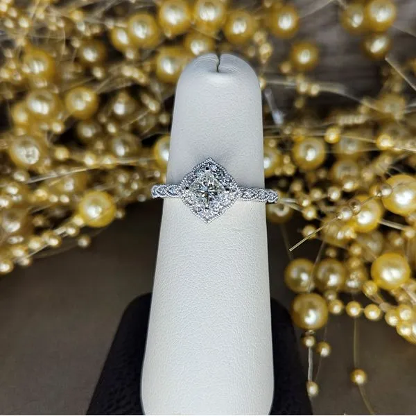 Diamond Engagement Ring Grayson & Co. Jewelers Iron Mountain, MI