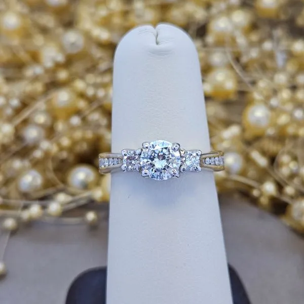 Diamond Engagement Ring Grayson & Co. Jewelers Iron Mountain, MI