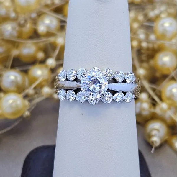 Diamond Engagement Ring Grayson & Co. Jewelers Iron Mountain, MI