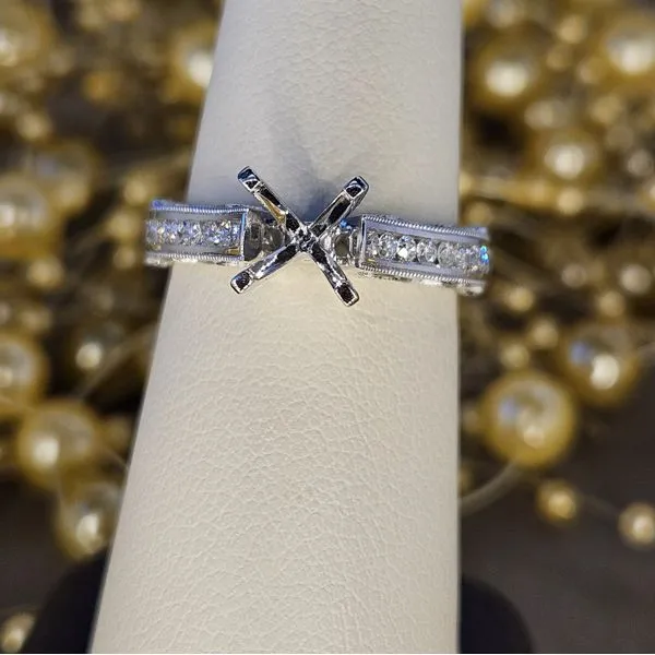 Semi-Mount Engagement Ring Grayson & Co. Jewelers Iron Mountain, MI