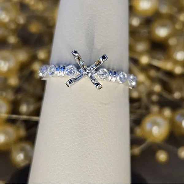 Semi-Mount Engagement Ring Grayson & Co. Jewelers Iron Mountain, MI