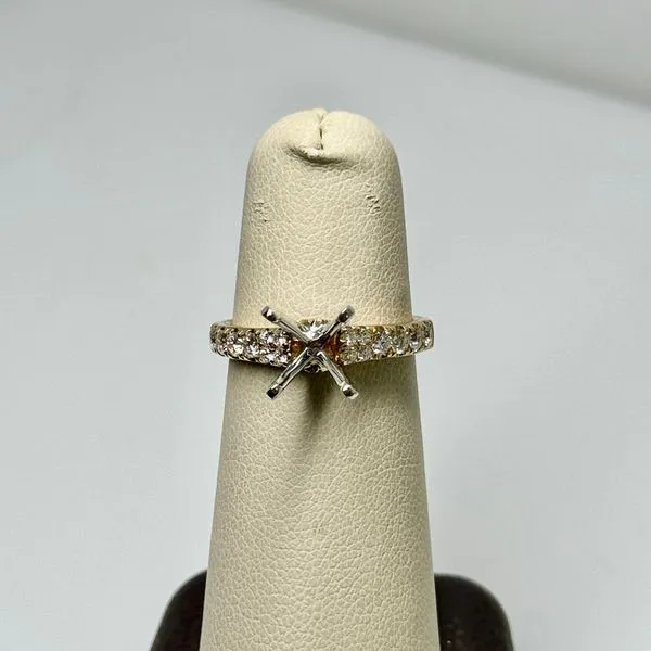 Semi-Mount Engagement Ring Grayson & Co. Jewelers Iron Mountain, MI