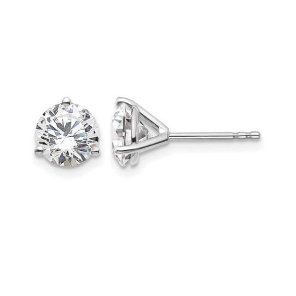 Lab Grown Diamond Studs Grayson & Co. Jewelers Iron Mountain, MI