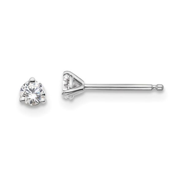 Lab Grown Diamond Studs Grayson & Co. Jewelers Iron Mountain, MI