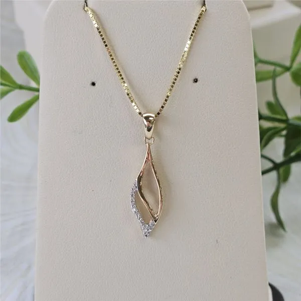Diamond Pendant Grayson & Co. Jewelers Iron Mountain, MI