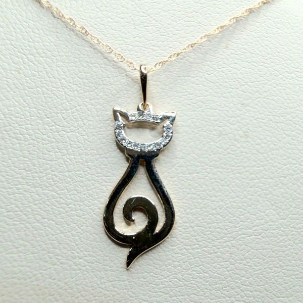 Diamond Pendant Grayson & Co. Jewelers Iron Mountain, MI