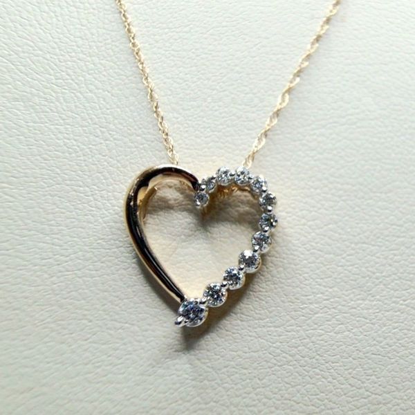 Diamond Pendant Grayson & Co. Jewelers Iron Mountain, MI