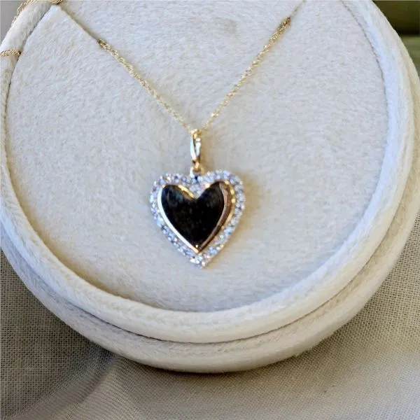 Diamond Necklace Grayson & Co. Jewelers Iron Mountain, MI
