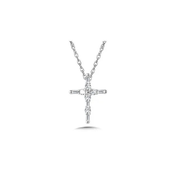 Diamond Necklace Image 2 Grayson & Co. Jewelers Iron Mountain, MI