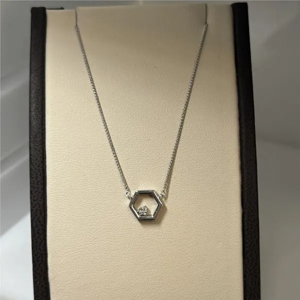 Diamond Necklace Image 3 Grayson & Co. Jewelers Iron Mountain, MI