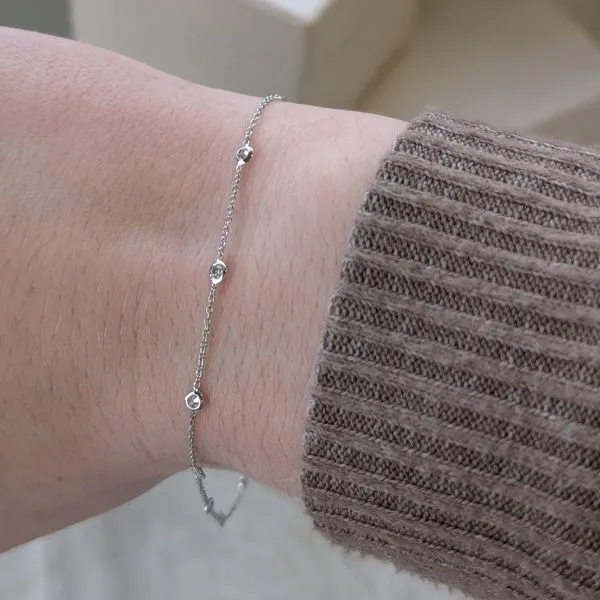 Diamond Bracelet Image 2 Grayson & Co. Jewelers Iron Mountain, MI