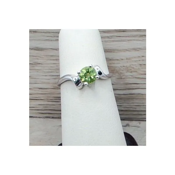 Gemstone Fashion Ring Image 2 Grayson & Co. Jewelers Iron Mountain, MI