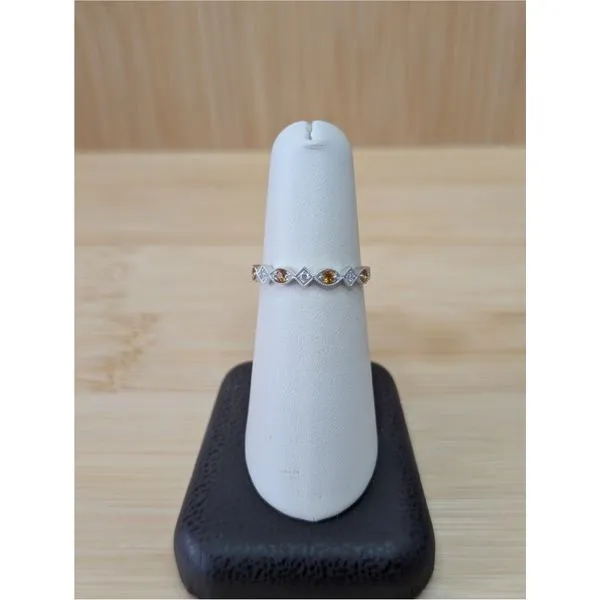 Gemstone Fashion Ring Grayson & Co. Jewelers Iron Mountain, MI