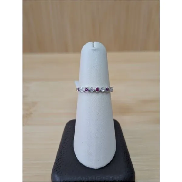 Gemstone Fashion Ring Grayson & Co. Jewelers Iron Mountain, MI