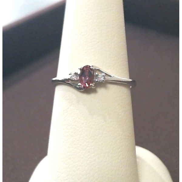 Gemstone Fashion Ring Grayson & Co. Jewelers Iron Mountain, MI