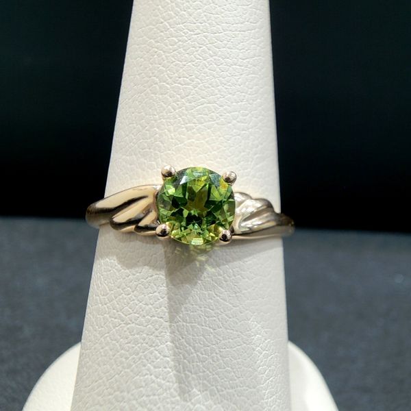 Gemstone Fashion Ring Grayson & Co. Jewelers Iron Mountain, MI