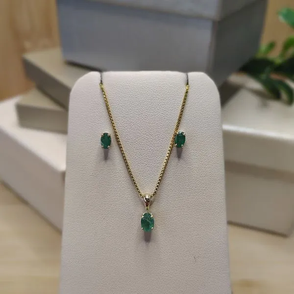 Gemstone Pendants Image 2 Grayson & Co. Jewelers Iron Mountain, MI