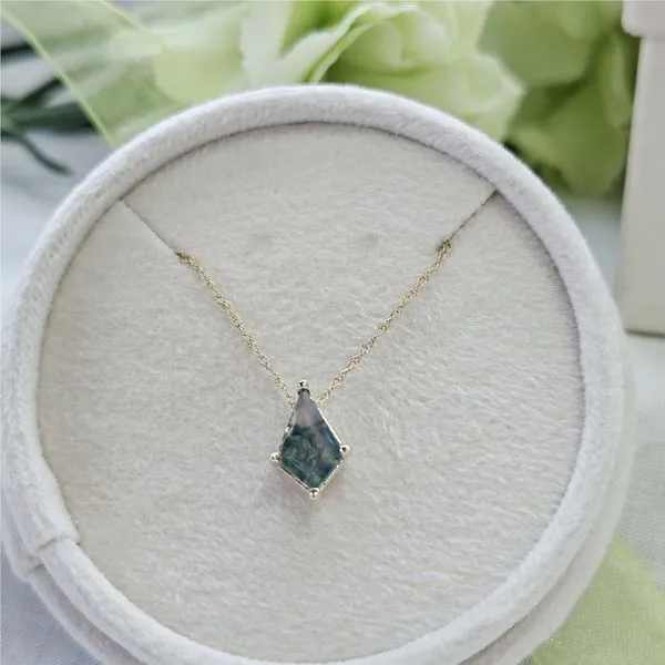 Gemstone Pendants Grayson & Co. Jewelers Iron Mountain, MI