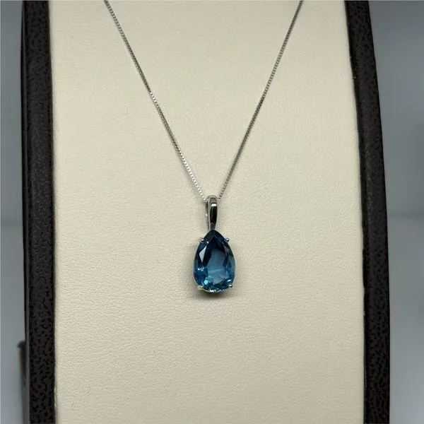 Gemstone Pendants Grayson & Co. Jewelers Iron Mountain, MI