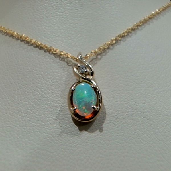 Gemstone Pendants Grayson & Co. Jewelers Iron Mountain, MI