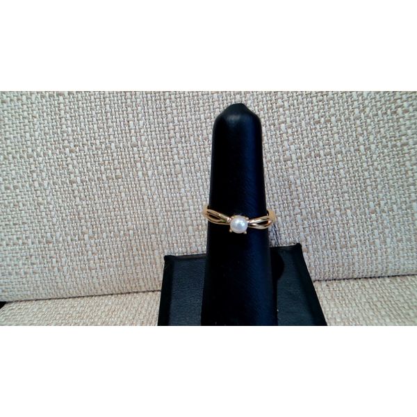 Pearl Ring Grayson & Co. Jewelers Iron Mountain, MI