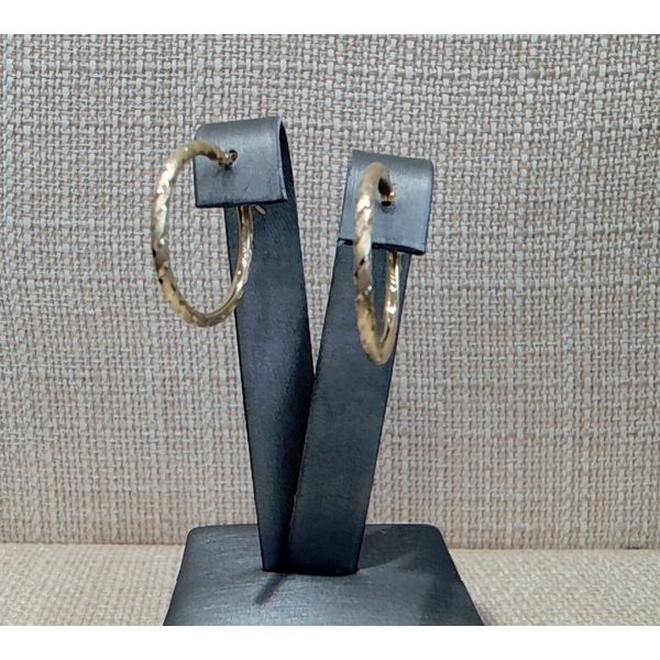 Gold Earrings Image 2 Grayson & Co. Jewelers Iron Mountain, MI