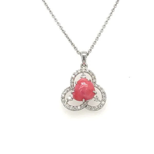 Interlocking Circles Pearl Necklace Jais Providenciales, 