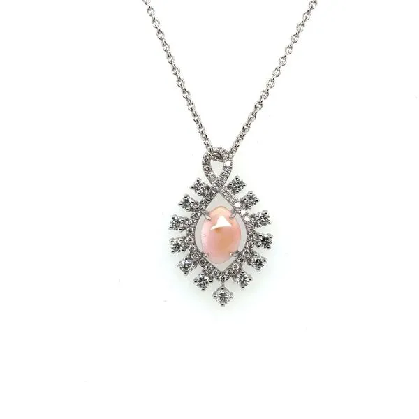 Mandorla Conch Pearl Necklace Jais Providenciales, 