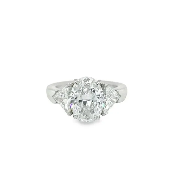 Oval Diamond Ring Jais Providenciales, 