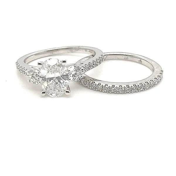 Lab Grown Engagement Ring James Martin Jewelers Dubuque, IA