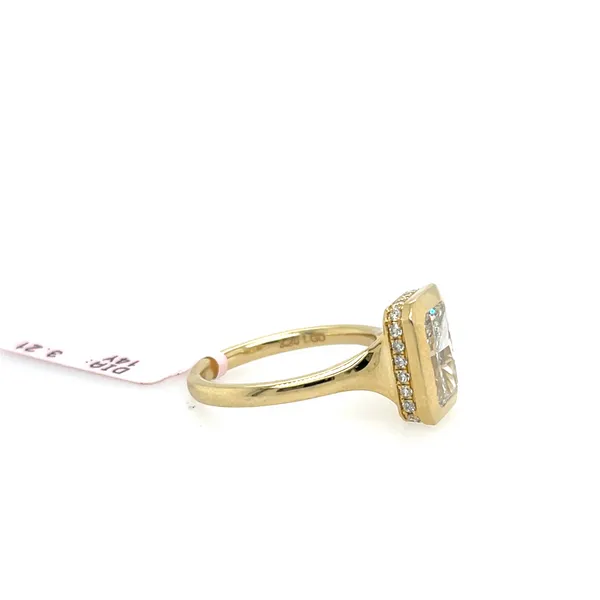 Lab Grown Engagement Ring Image 2 James Martin Jewelers Dubuque, IA