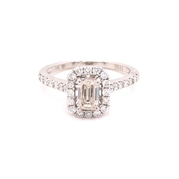 Engagement Ring James Martin Jewelers Dubuque, IA
