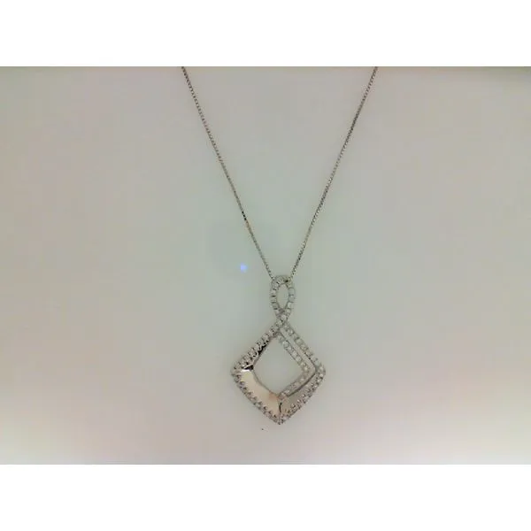 Diamond Pendant James Martin Jewelers Dubuque, IA