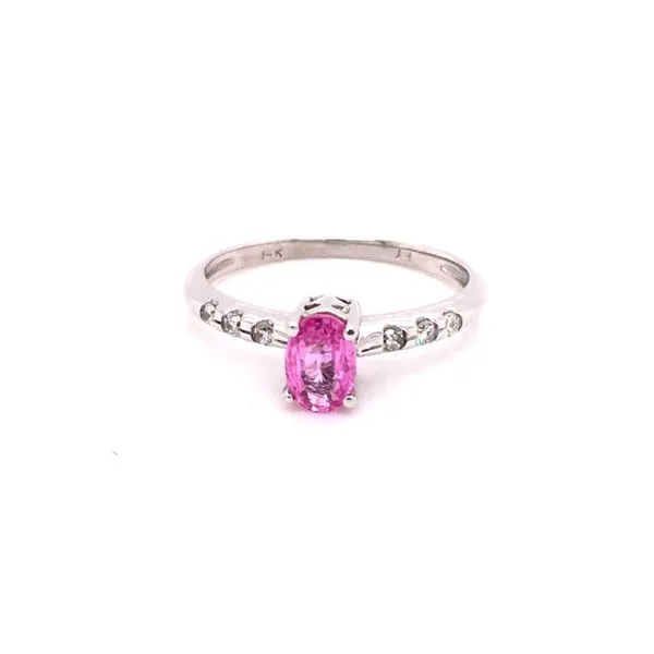 Ring James Martin Jewelers Dubuque, IA