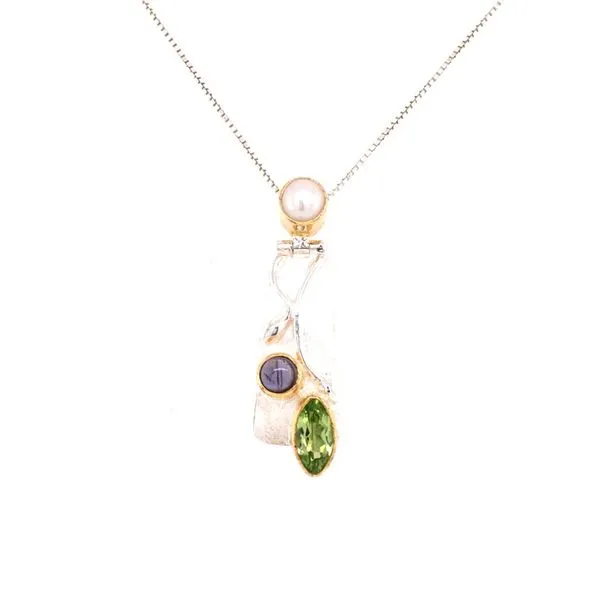 Pendant James Martin Jewelers Dubuque, IA