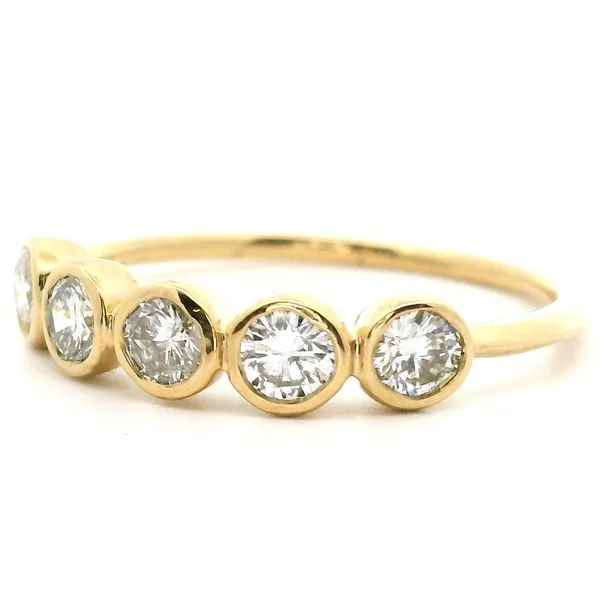 14K Yellow Gold Diamond Bezel Ring Image 3 Jaymark Jewelers Cold Spring, NY