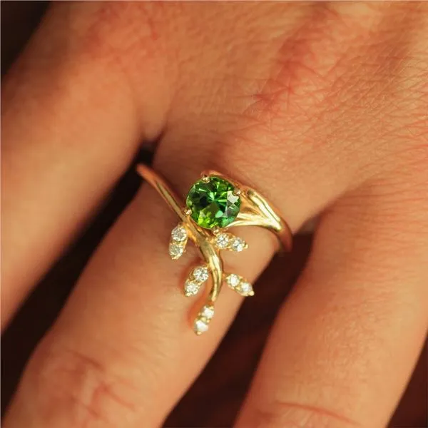 14K Yellow Gold Green Tourmaline and Diamond Vine Ring Image 4 Jaymark Jewelers Cold Spring, NY