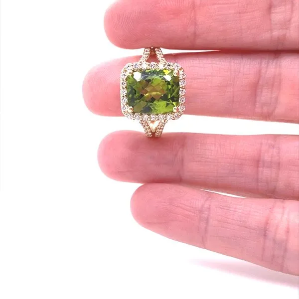 14K Yellow Gold Peridot and Diamond Ring Image 2 Jaymark Jewelers Cold Spring, NY