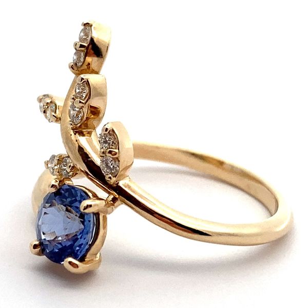 14K Yellow Gold Ceylon Sapphire and Diamond Vine Ring Image 3 Jaymark Jewelers Cold Spring, NY