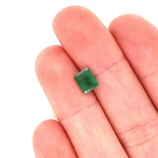 Emerald Cut Emerald, 0.84ct Image 2 Jaymark Jewelers Cold Spring, NY