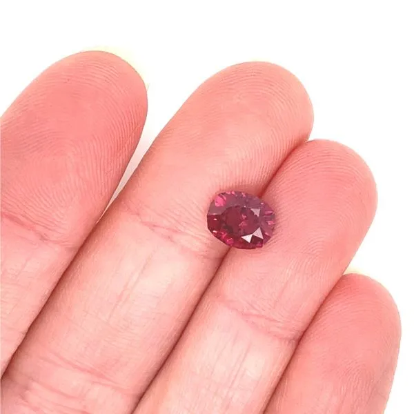 Malaya Garnet, 1.62ct Image 3 Jaymark Jewelers Cold Spring, NY