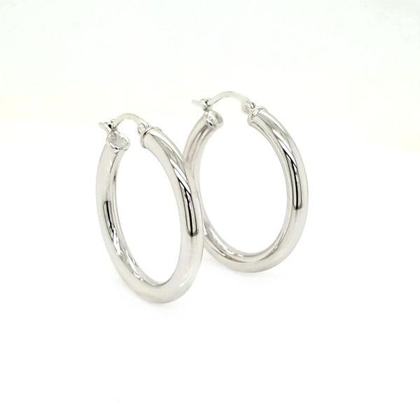 Earring Jaymark Jewelers Cold Spring, NY