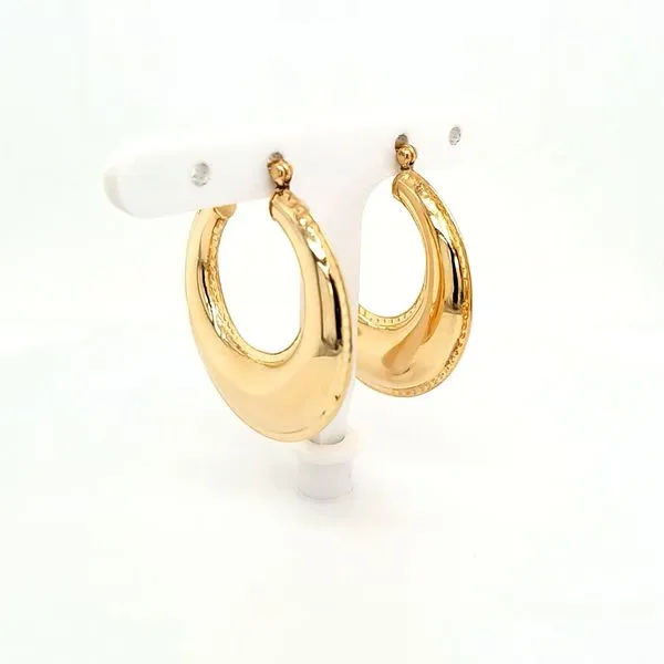 14K Yellow Gold Tapered Hoop Earrings with Ribbed Edge Image 2 Jaymark Jewelers Cold Spring, NY