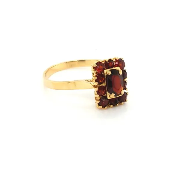 18K Yellow Gold Rectangular Garnet Cluster Ring Image 2 Jaymark Jewelers Cold Spring, NY