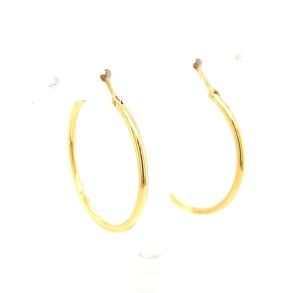 18K Yellow Gold Thin Round Hoop Earrings Jaymark Jewelers Cold Spring, NY