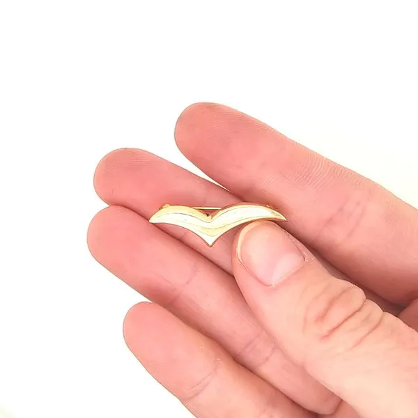 18K Yellow Gold Tiffany & Co 27mm Seagull Pin Image 2 Jaymark Jewelers Cold Spring, NY