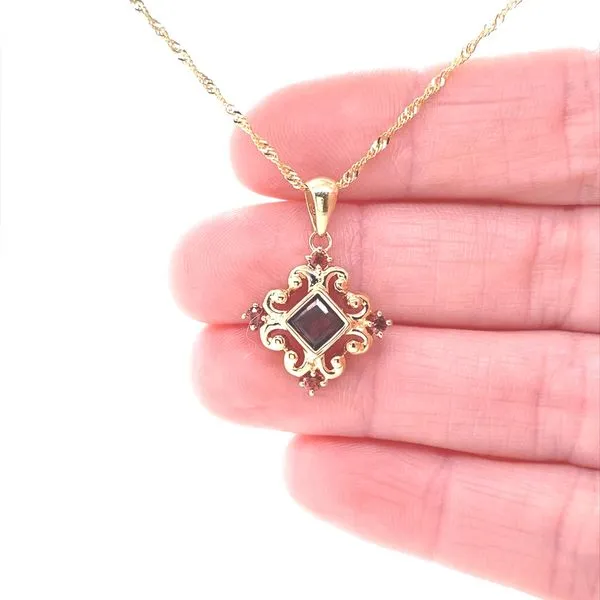 14K Yellow Gold Vintage Style Garnet Pendant Image 2 Jaymark Jewelers Cold Spring, NY